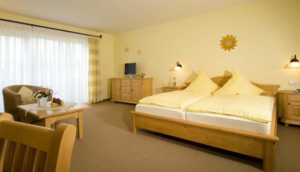 Pension Landhaus Hochfeld Цвизел Екстериор снимка